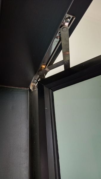 Cost of Pivot Window Replacement in Freehold